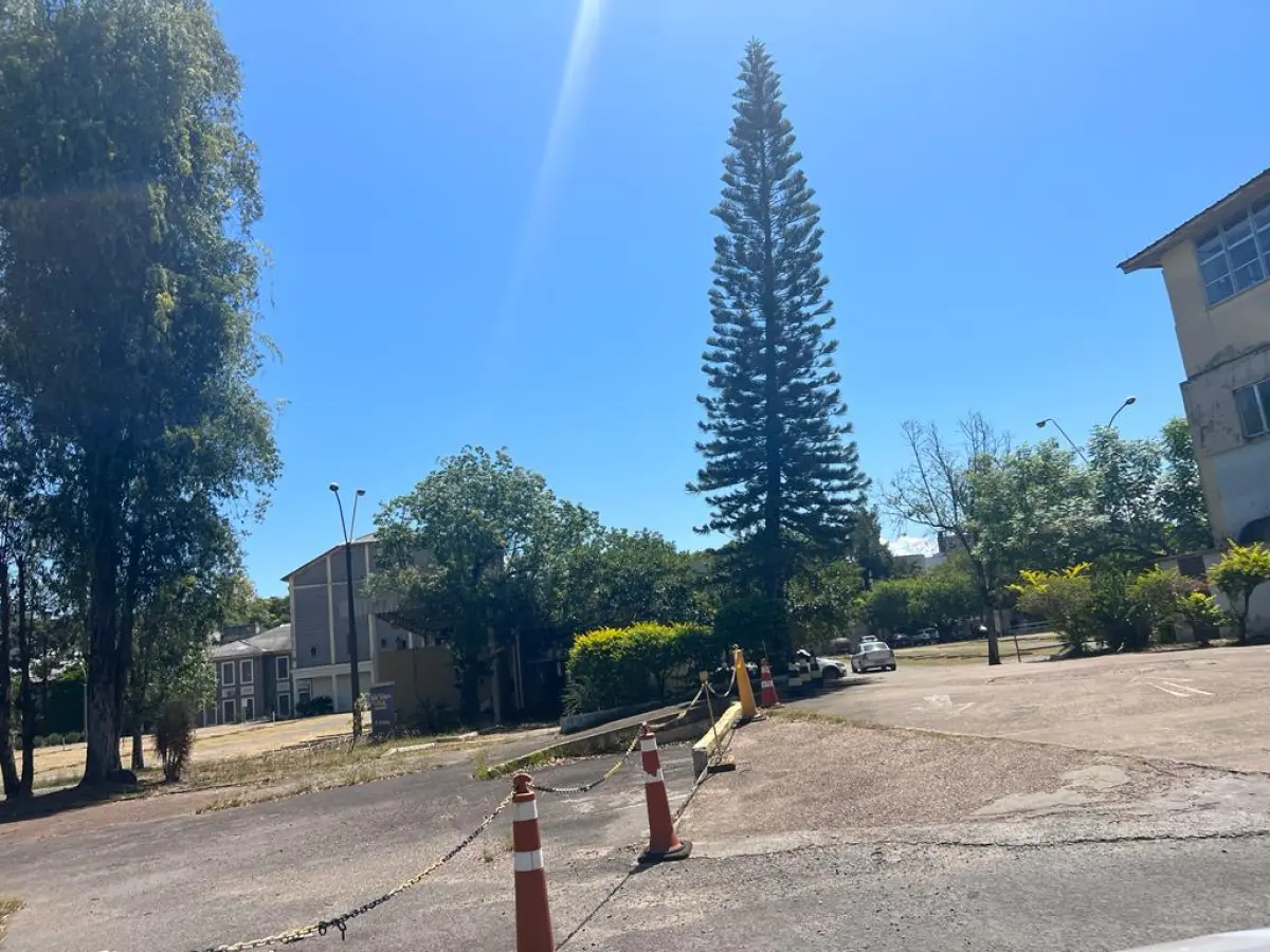 LOTE 001 - GRANDE IMÓVEL COM 46.624,57M2  PODENDO USAR 31.863,57m² NA RUA CEL JOAQUIM PEDRO SALGADO 80, PORTO ALEGRE (ver área aproveitavel)l)