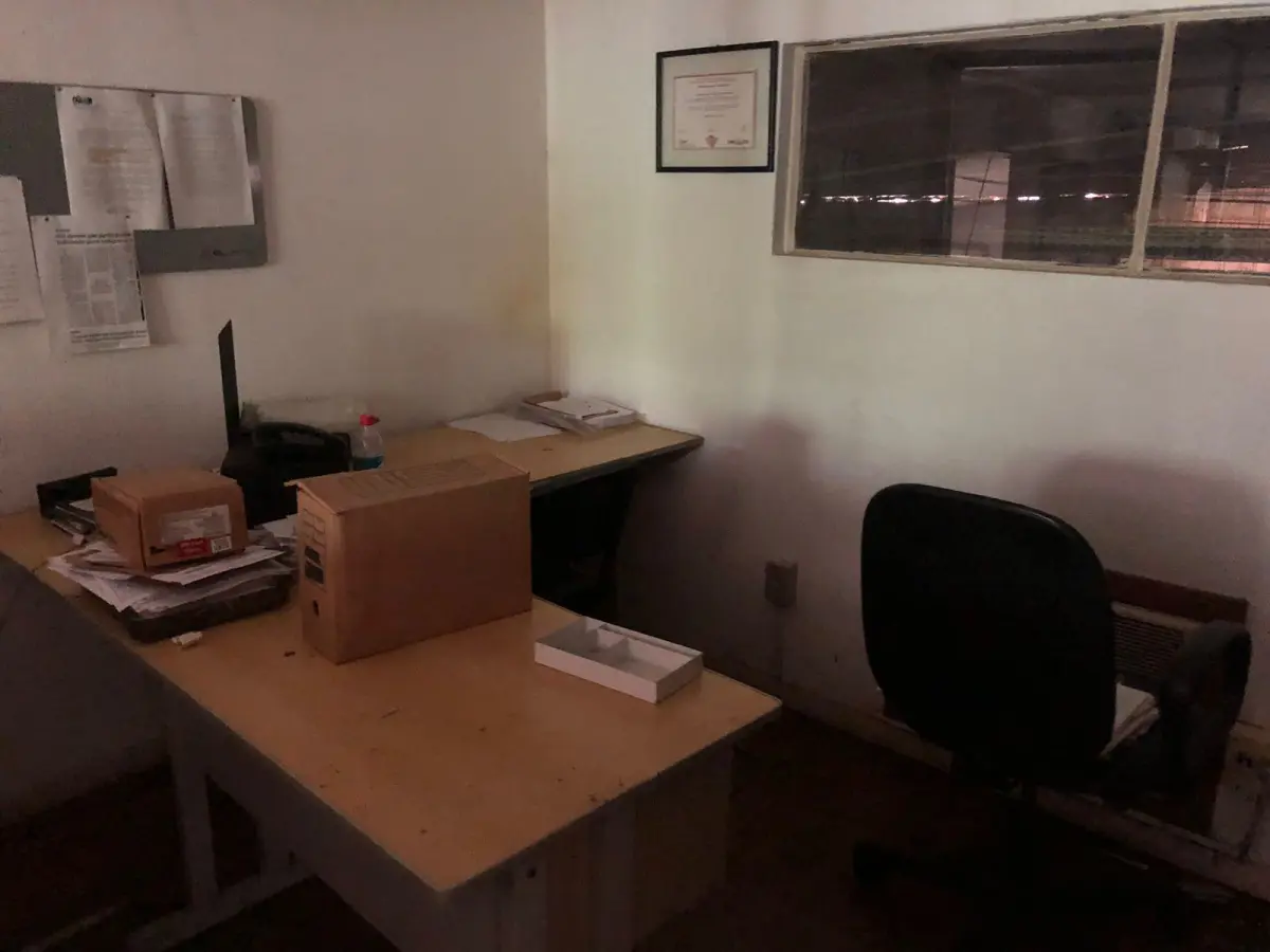 LOTE 001 - Um terreno c/1.360,00m², caracterizado c/o nº11, do desmembramento, sito no Beco de Servidão em continuação da R. Dona Alzira, sob nº 952