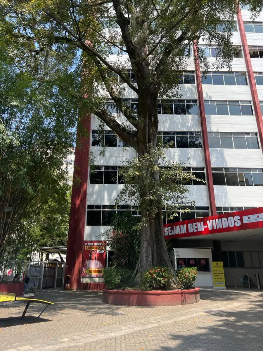 LOTE 001 - ÚNICA GRANDE ÁREA À VENDA EM TODO O BAIRRO DO FLAMENGO/RJ > 13.900m2 DE TERRENO E 23.475M2 CONSTRUÍDOS