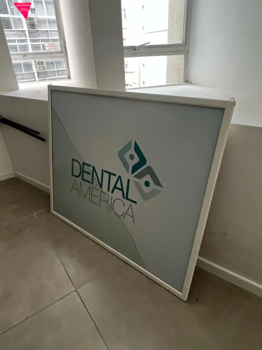 LOTE 000 - PRODUTOS ODONTOLÓGICOS