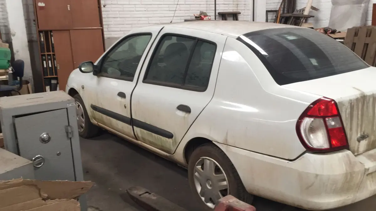LOTE 000 - Renault/Clio 1.0