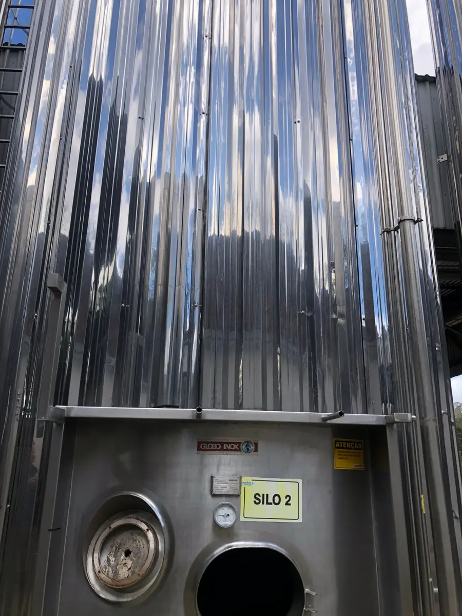 LOTE 000 - SILOS DE INOX – CALDEIRAS – TANQUES 100MIL L – BALANÇA RODOVIÁRIA – RESERVATÓRIO DE ÁGUA – UNO MILLE 95/96