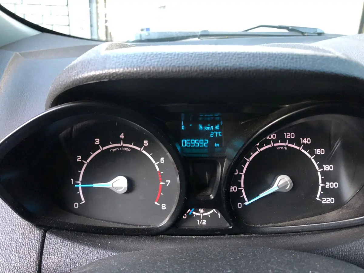 LOTE 001 - Ford/ Ecosport FSL 1.6, fabricação/modelo 2015/2015