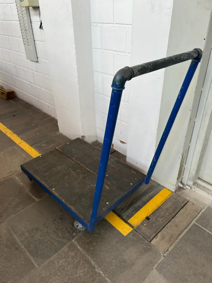 LOTE 001 - LOTE ENGLOBADO DE TODAS AS MAQUINAS DO LEILÃO, ESSE LOTE POSSUI A PREFERENCIA SOBRE OS INDIVIDUAIS (OBS: OS CARROS NAO FAZEM PARTE DESSE LOTE)