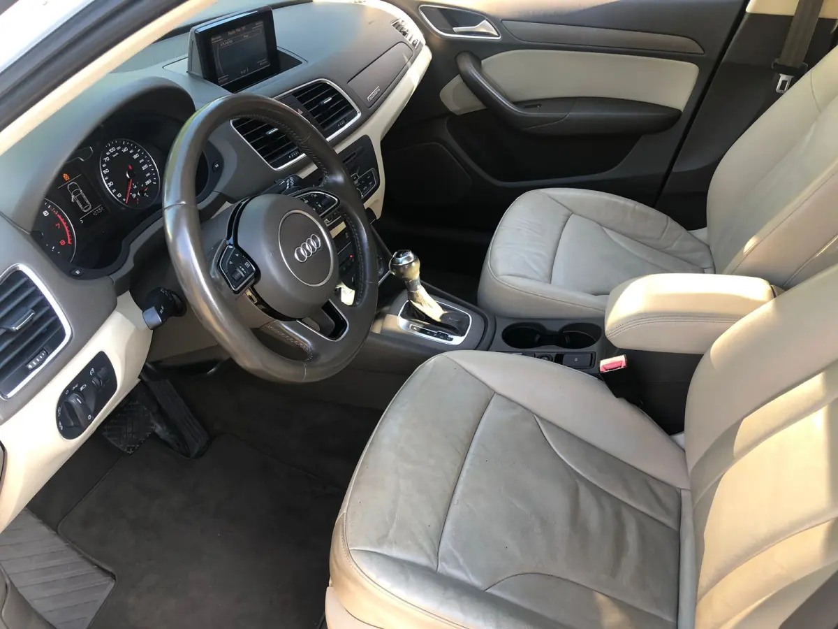 LOTE 003 - I/AUDI Q3 2.0 TFSI, fabricação/modelo 2013/2014, cor: branca