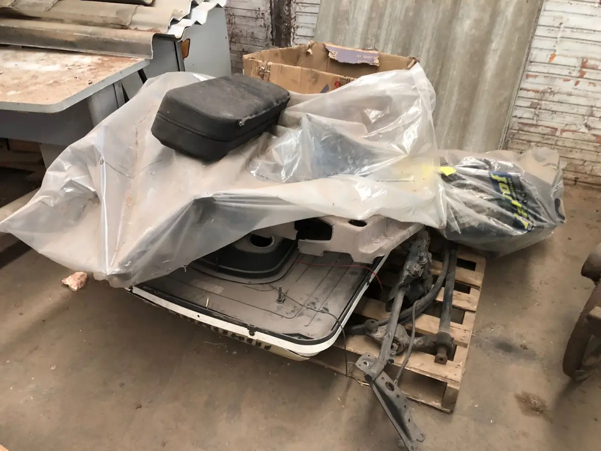 LOTE 008 - CLIMATIZADOR INTERCLIMA P/ CAMINHÃO EM MAU ESTADO