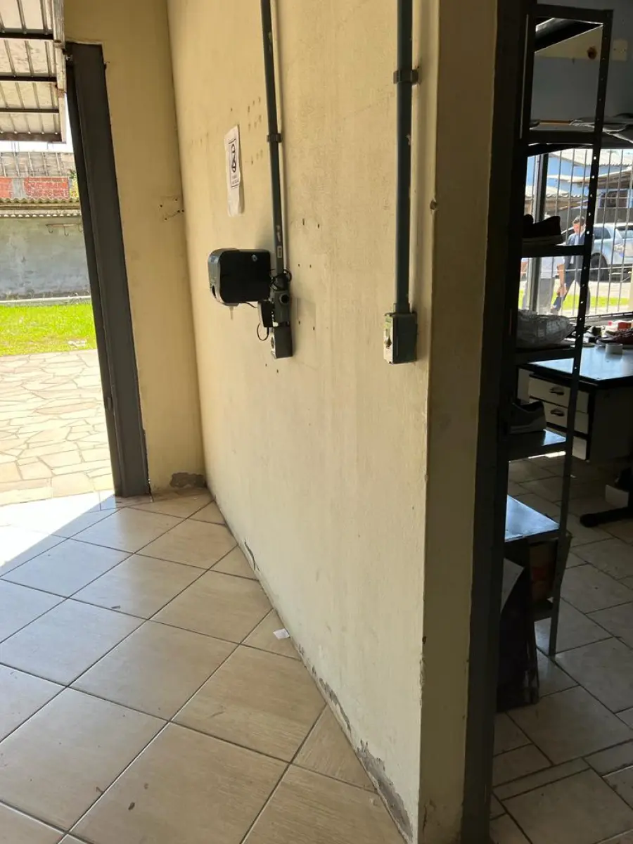 LOTE 001 - Lote com 3 relogios ponto e leitores biometricos