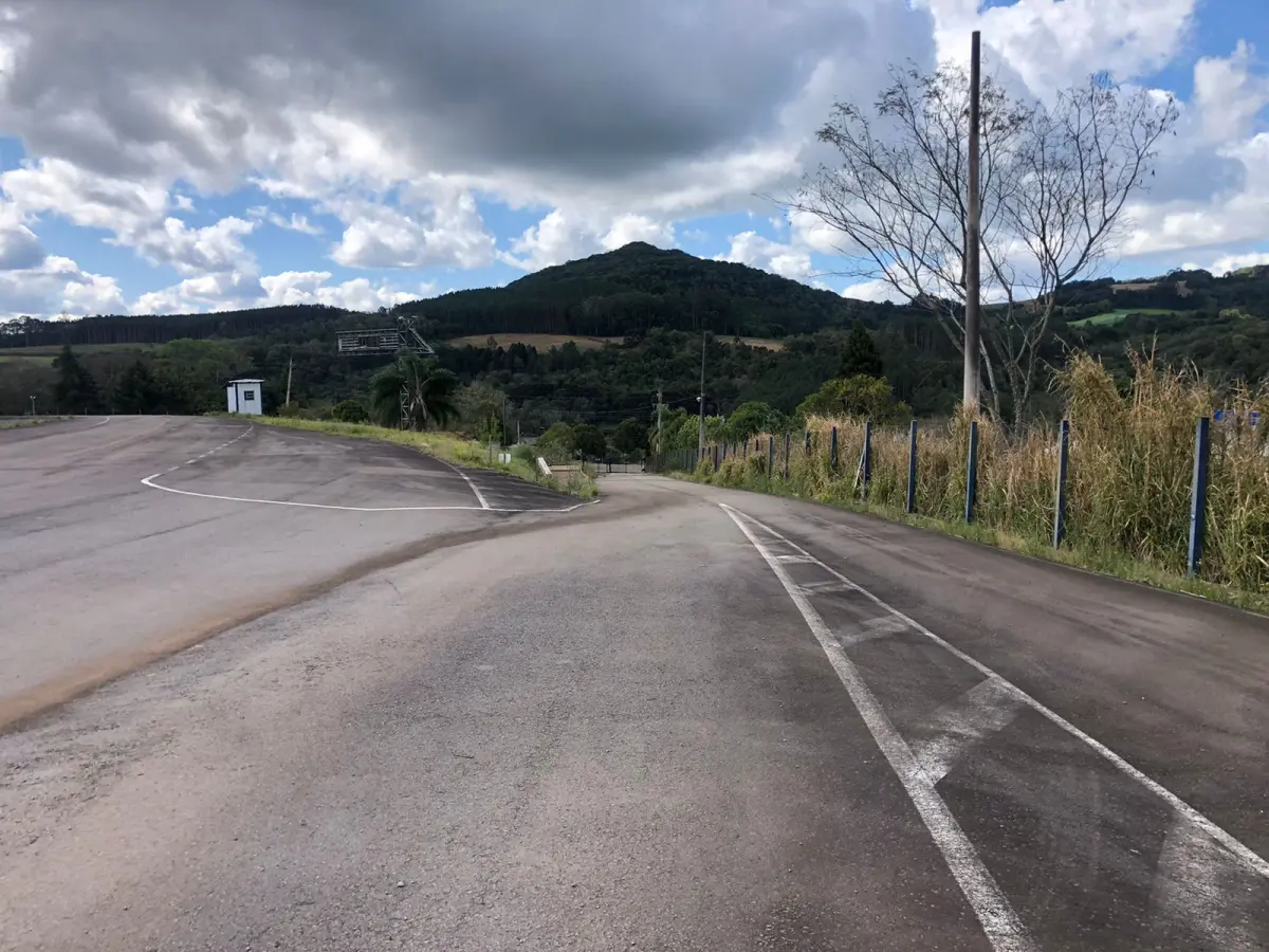 LOTE 000 - Grande Imóvel Urbano na Rod. RS324, KM 28, com área de 50.000m2 localizado na cidade de Nova Araçá