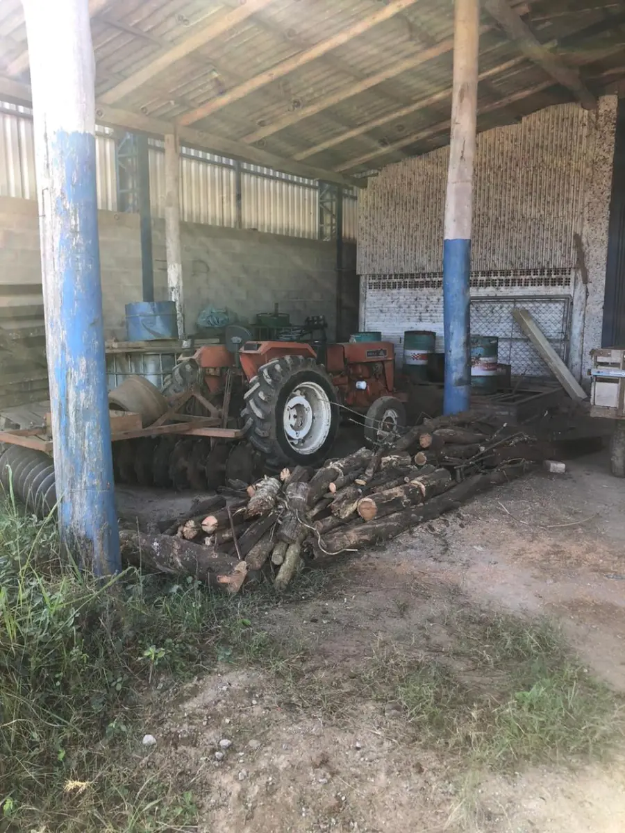 LOTE 058 - TRATOR, AGRALE 440