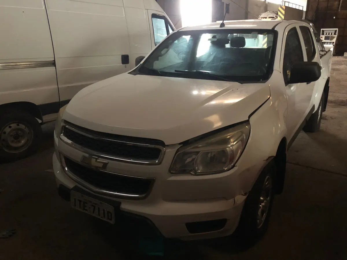 LOTE 001 - Chevrolet S10 Pick-up LS 2.4 F.Power 4x2 CD