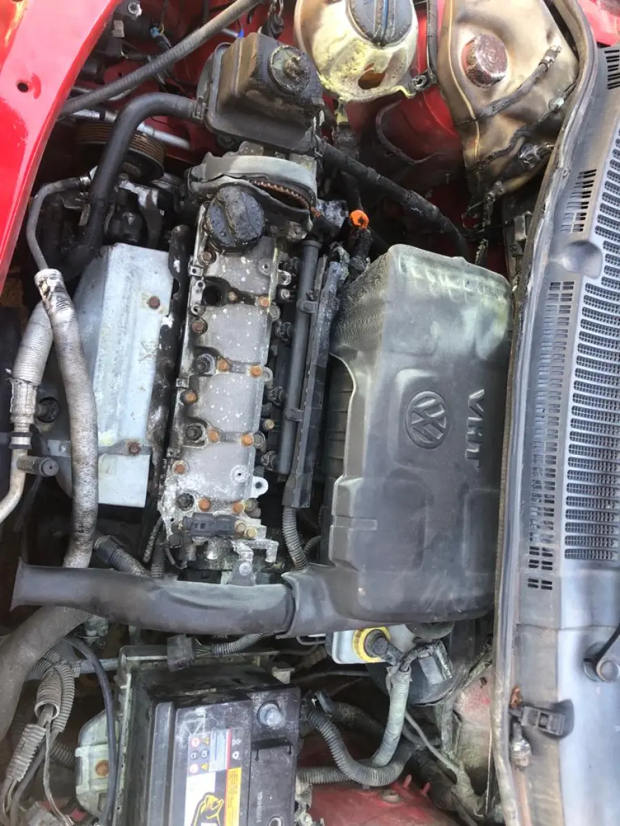 LOTE 000 - VW -Volkswagen Gol (novo) 1.0 Mi Total Flex 8V 4p