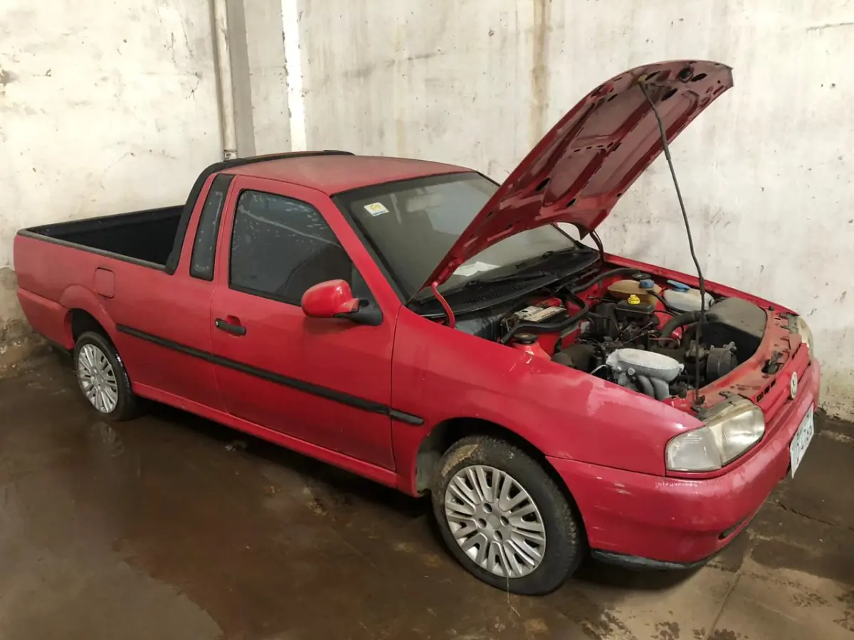 LOTE 000 - VW-Volkswagen Saveiro, placas IID 4766