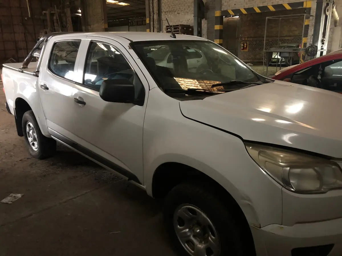 LOTE 001 - Chevrolet S10 Pick-up LS 2.4 F.Power 4x2 CD