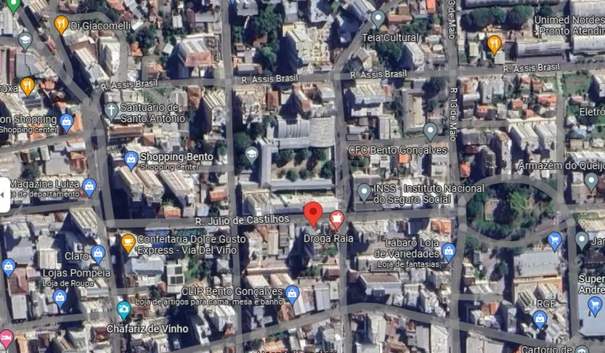 LOTE 000 - O apartamento nº 102, localizado no 2º pavimento do Condomínio Edifício Dona Amélia, na Rua Júlio de Castilhos nº 224, em Bento Gonçalves