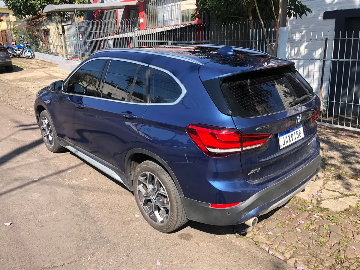 LOTE 001 - BMW/X1 SDRIVE 20i 2.0/2.0 TB Acti. Flex Aut, fabricação/modelo 2021/2022