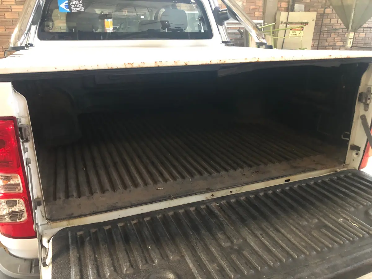 LOTE 001 - Chevrolet S10 Pick-up LS 2.4 F.Power 4x2 CD