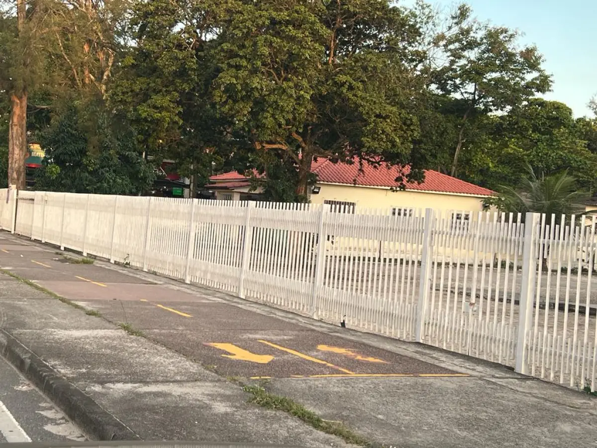 LOTE 001 - GRANDE TERRENO 1.742M2 ESQUINA DE FRENTE PARA AV. DAS AMERICAS - RIO DE JANEIRO