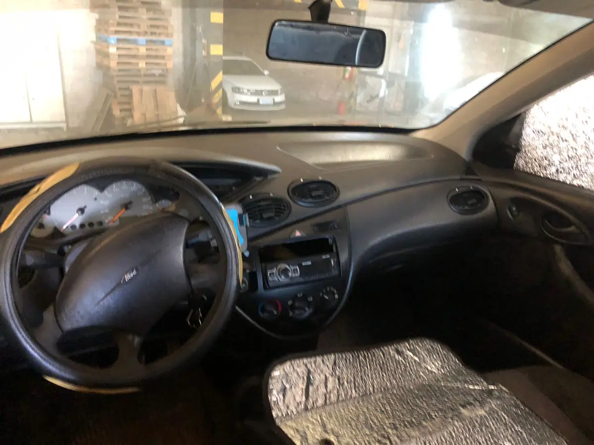 LOTE 001 - O veículo I/Ford Focus 1.6L HÁ