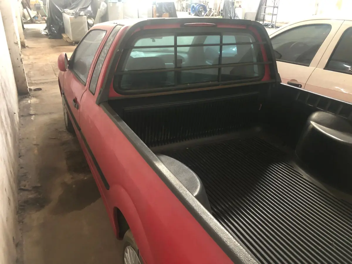 LOTE 000 - VW-Volkswagen Saveiro, placas IID 4766