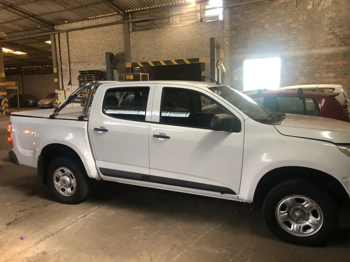 LOTE 001 - Chevrolet S10 Pick-up LS 2.4 F.Power 4x2 CD