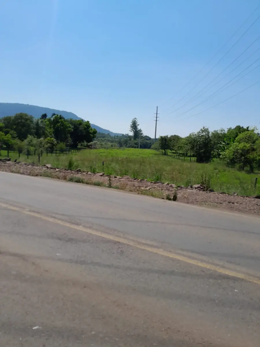 LOTE 001 - UPI DE FABRICA DE TIJOLOS - CERAMICA COMPLETA - CAMINHOES - EMPILHADEIRA -ESCAVADEIRA - SEDE COMPLETA PRODUZINDO - 2 JAZIDAS ATIVAS E COM LICENÇAS - MAIS UM OUTRO IMÓVEL PARA SEDE FUTURA