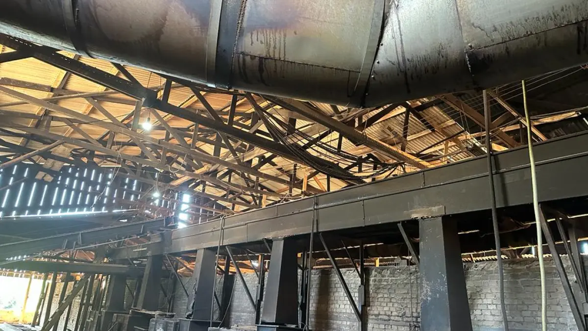 LOTE 001 - UPI DE FABRICA DE TIJOLOS - CERAMICA COMPLETA - CAMINHOES - EMPILHADEIRA -ESCAVADEIRA - SEDE COMPLETA PRODUZINDO - 2 JAZIDAS ATIVAS E COM LICENÇAS - MAIS UM OUTRO IMÓVEL PARA SEDE FUTURA