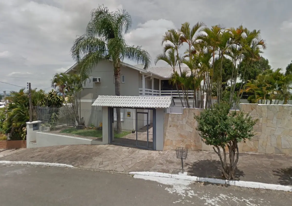 LOTE 008 - predio de alvenaria com 91,11m2 na rua minuano 880 NH