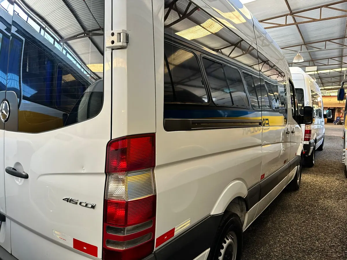LOTE 003 - SPRINTER 415 VAN LUXO DIESEL, ANO 2019
