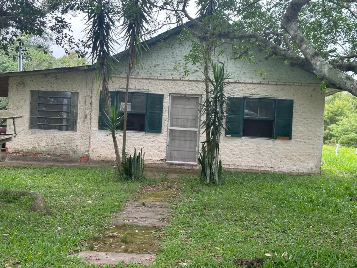LOTE 000 - SÍTIO COM PISCINA, QUADRAS E SEDE NA ZONA SUL DE POA