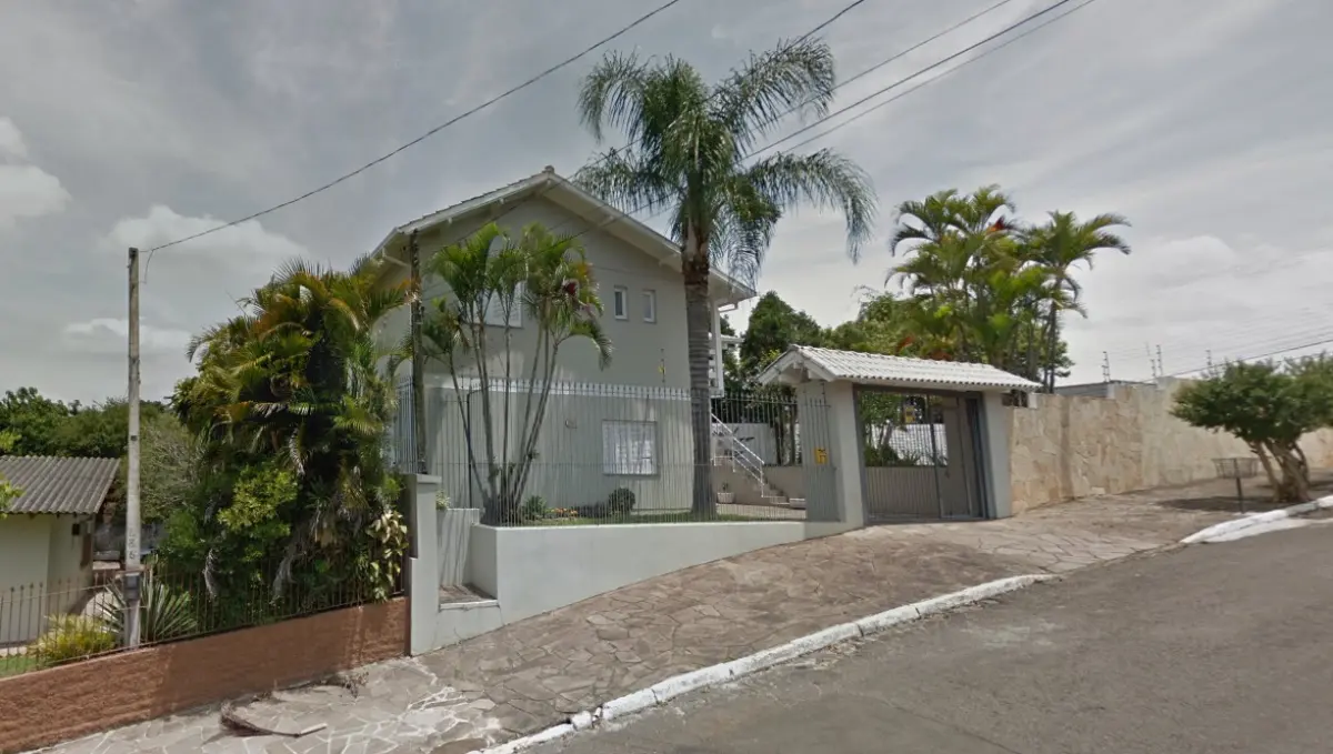 LOTE 008 - predio de alvenaria com 91,11m2 na rua minuano 880 NH