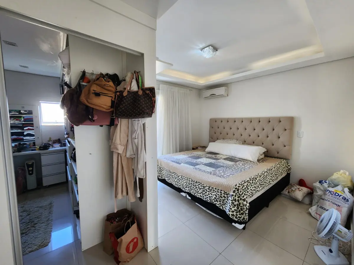 LOTE 001 - GRANDE CASA COM PISCINA NA ILHA DA PINTADA COM MAIS 4 APTS EM OBRA NO IMOVEL