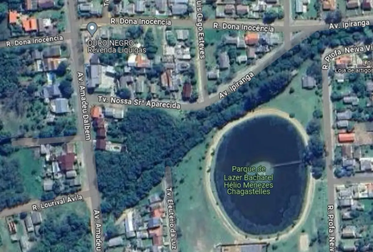 LOTE 000 - Um terreno com área superficial de 1.190m², localizado à Avenida Amadeu Dalbem