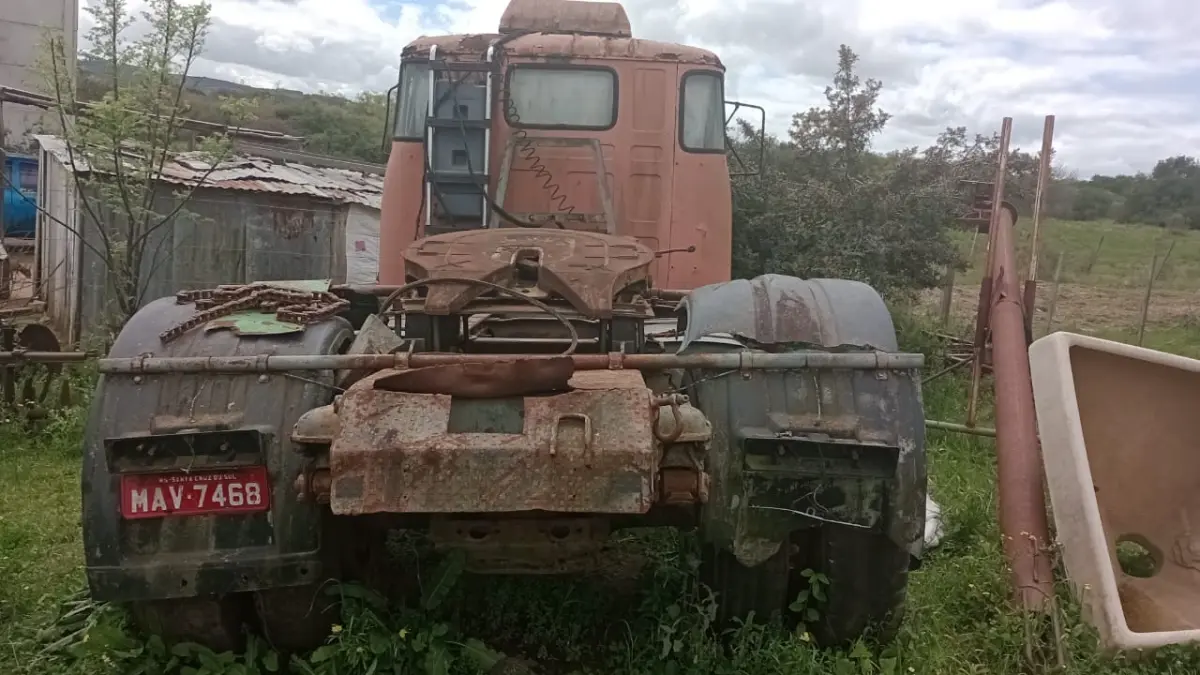 LOTE 009 - Scania/L110 1975, fab/mod 1975, placa MAV7468