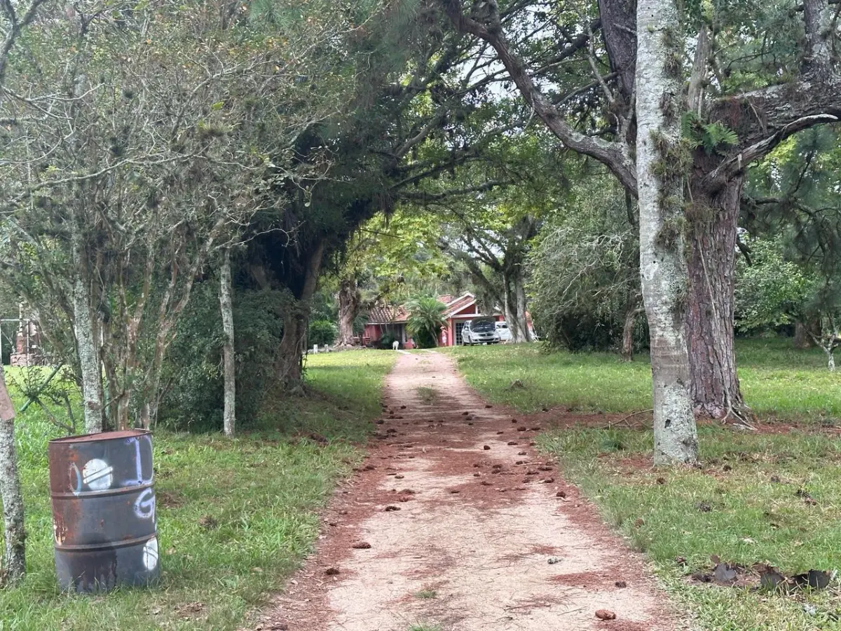 LOTE 000 - SÍTIO COM PISCINA, QUADRAS E SEDE NA ZONA SUL DE POA