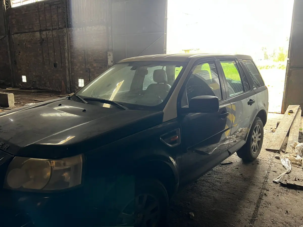 LOTE 002 - I/LR FREELANDER 2 SE I6