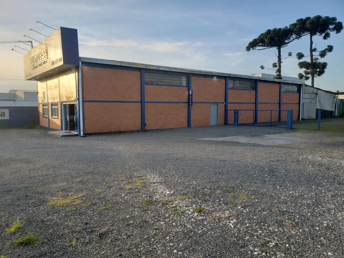LOTE 000 - O imóvel constituído pela área de 4.816,82metros2, localizado na ¨cidade Industrial de Curitiba