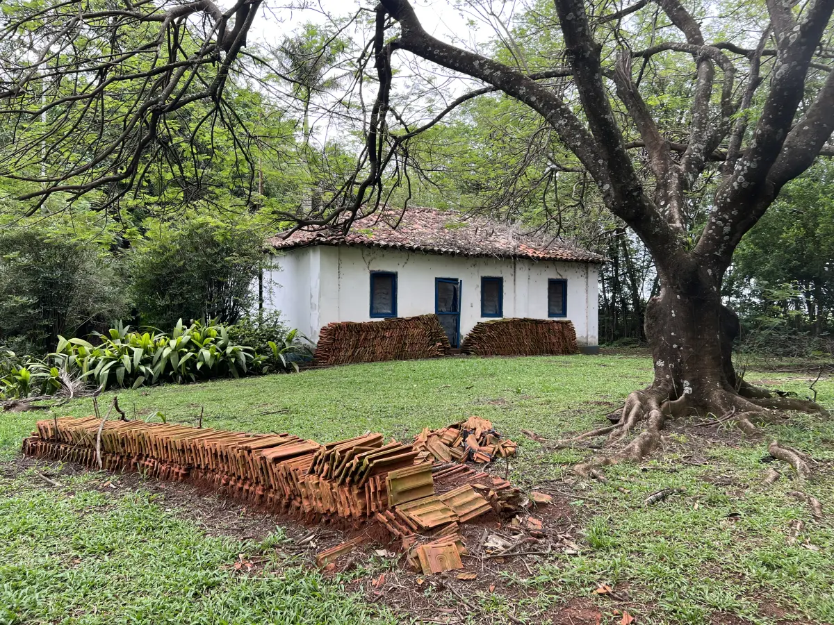 LOTE 001 - GRANDE IMÓVEL COM 35.000M2 EM PIRACICABA COM CASAS - FAZENDINHA - LADO DA UNIMEP