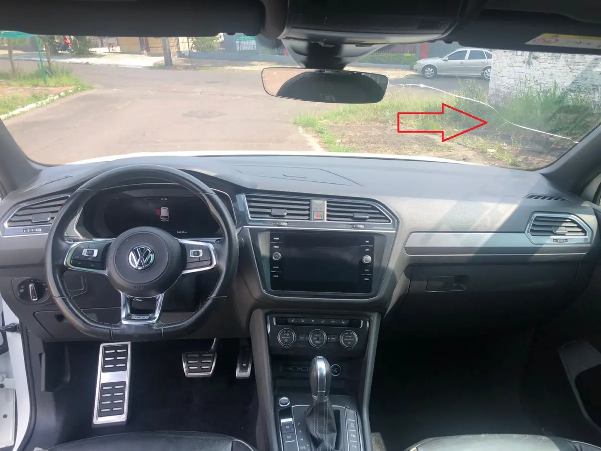 LOTE 000 - Volkswagen/Tiguan Allspac R-Line 350 TSI 2.0 4x4, fabricação/modelo 2018/2019, cor: branca