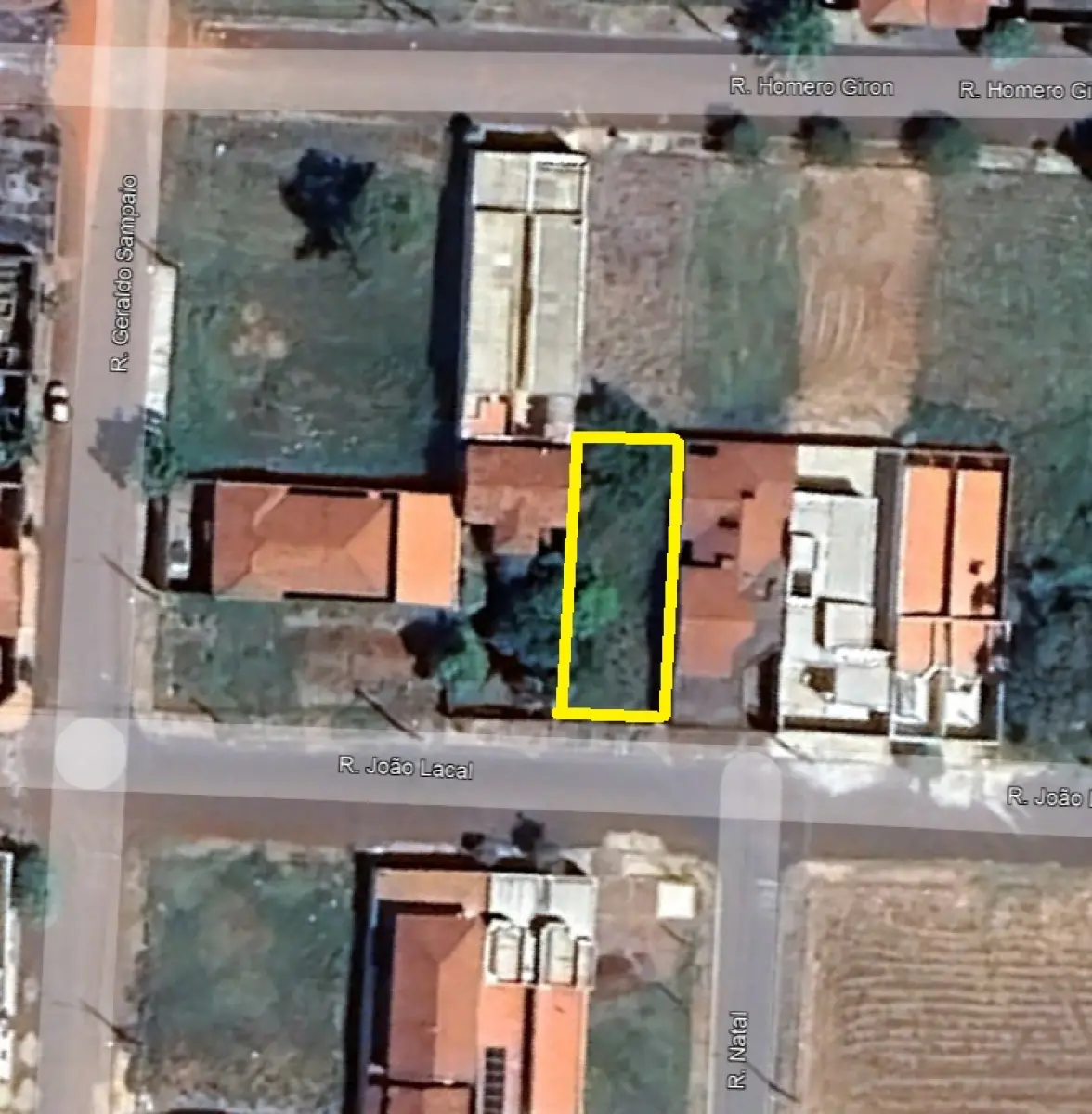 LOTE 002 - 2 ÓTIMAS CASAS QUASE NO CENTRO DE PIRACICABA/SP TERRENO LIMPO EM ARAÇATUBA/SP