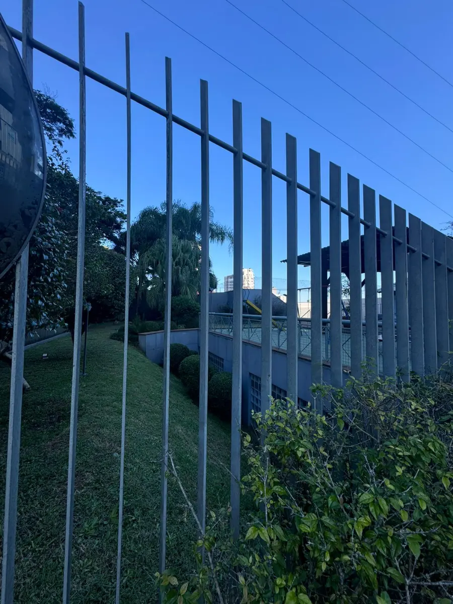 LOTE 024 - Apto 401 Edifício Residencial Montenegro - LOTES 20, 21, 22 E 23 INTEGRADOS A ESSE LOTE. Novo Hamburgo/RS