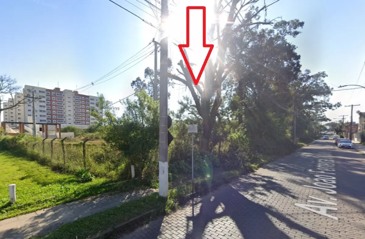 LOTE 001 - GRANDE IMÓVEL 8.000M2 NO RUBEM BERTA COM PROJ APROVADO PARA 8 TORRES