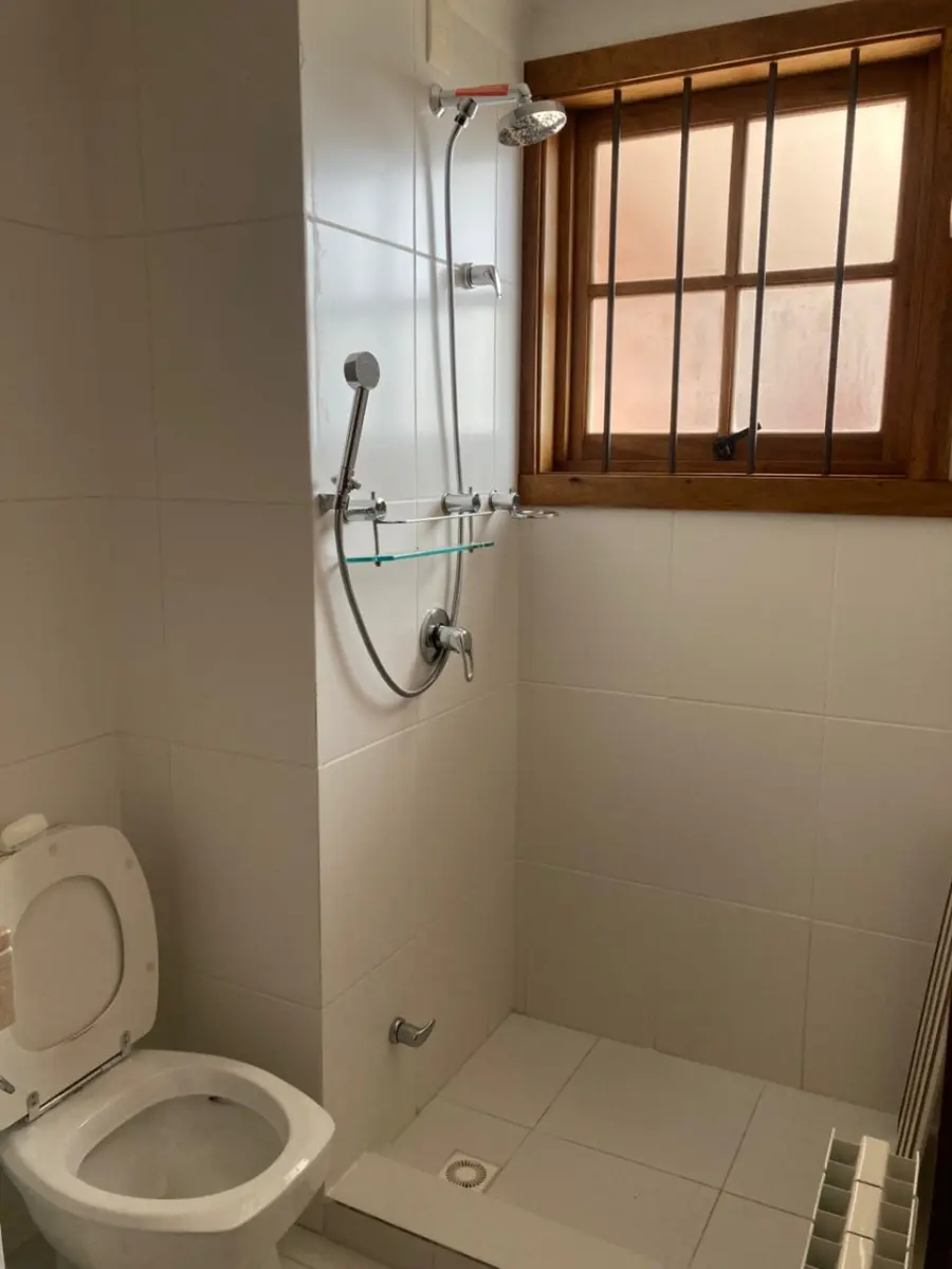 LOTE 000 - Apartamentos 405 e 406 + Box 15, 31, 32 e 14. Finamente decorado