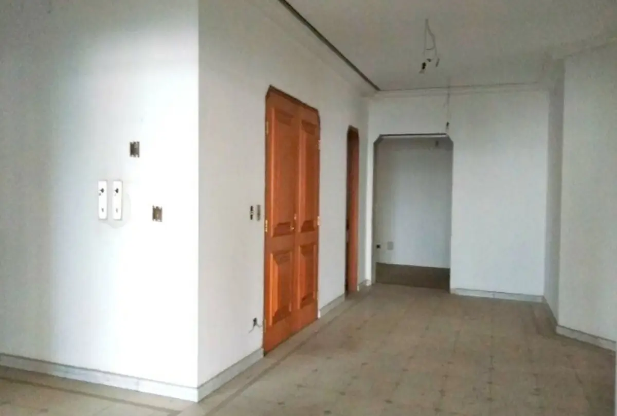 LOTE 000 - O APARTAMENTO N° 101, localizado no 10° andar do Edificio Vol D'Oiseau, situado à Avenida Giovanni Gronchi, nº 4.864, na Vila Andrade e Parque Bairro Morumbi, 29° Suddistrito  - Santo Amaro, com area privativa de 864,52m² e 5 vagas de garagem