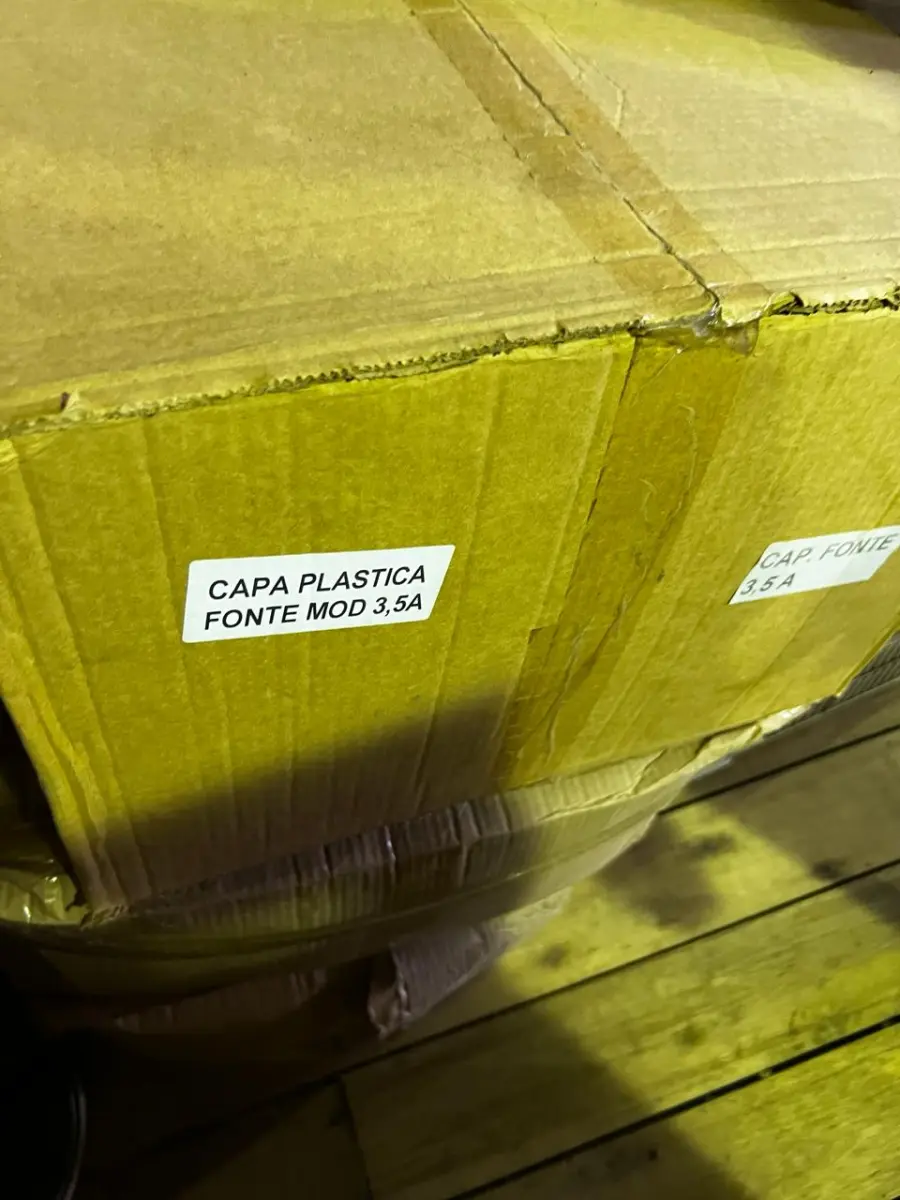 LOTE 007 - Lote de colchoes e mantas massageadoras, lote de espumas e colchões,