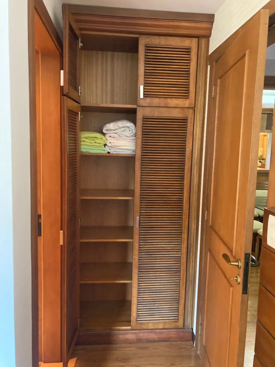 LOTE 000 - Apartamentos 405 e 406 + Box 15, 31, 32 e 14. Finamente decorado