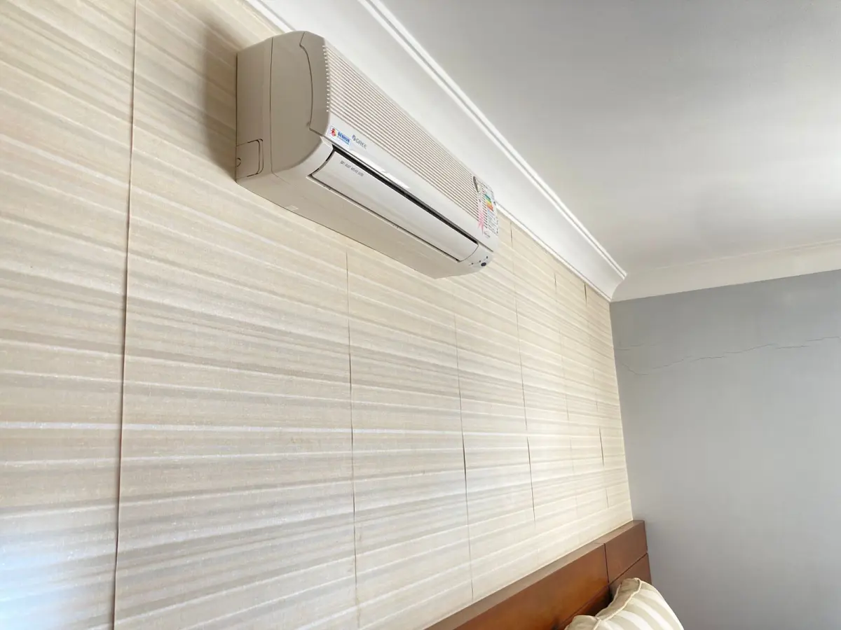 LOTE 000 - Apartamentos 405 e 406 + Box 15, 31, 32 e 14. Finamente decorado