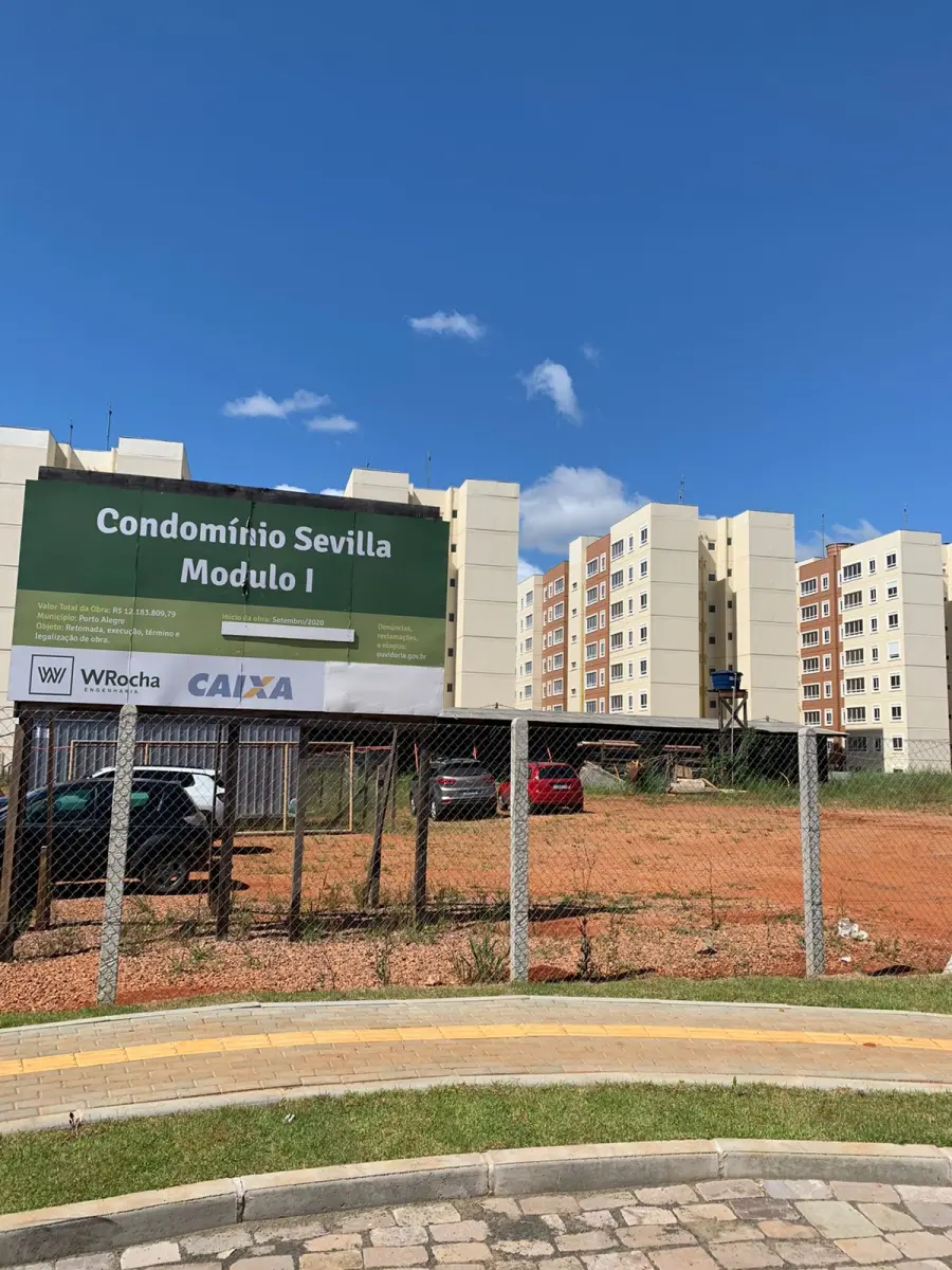 LOTE 001 - GRANDE IMÓVEL 8.000M2 NO RUBEM BERTA COM PROJ APROVADO PARA 8 TORRES