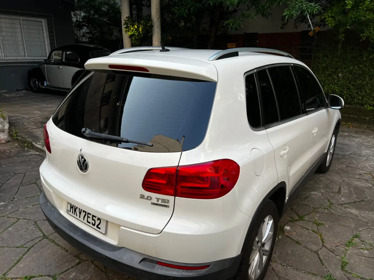 LOTE 001 - Volkswagen/Tiguan 2.0 TSI 16V 200cv Tiptronic 5p