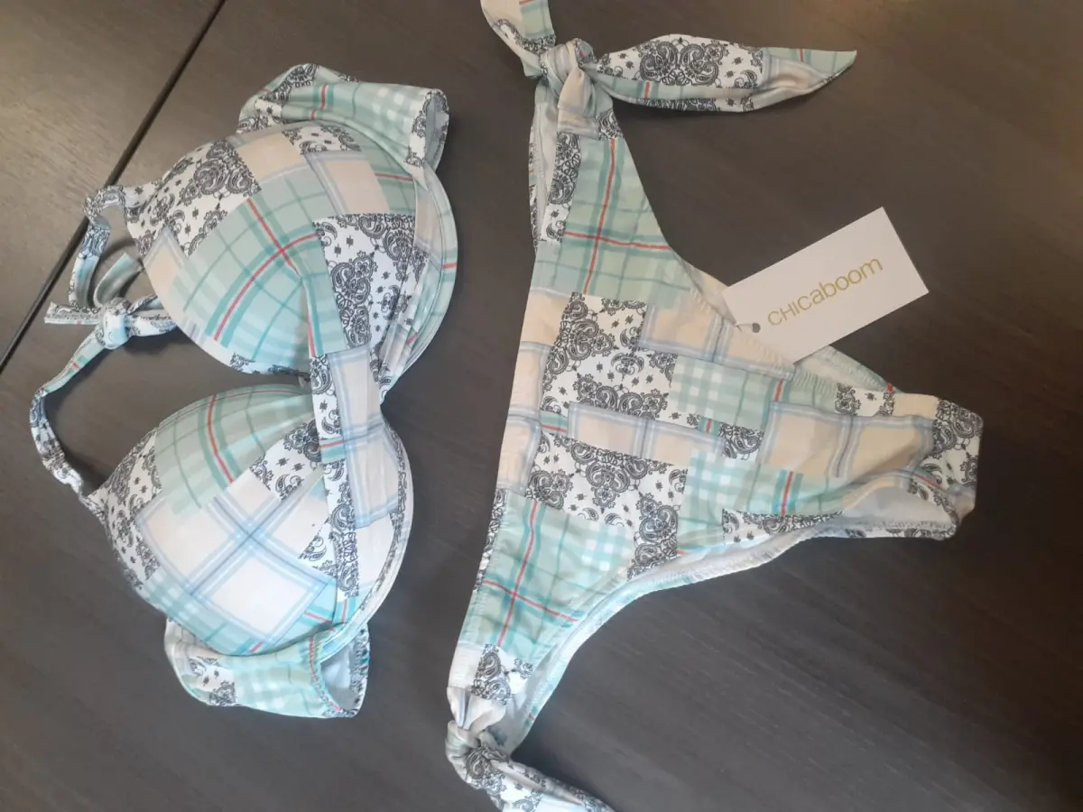 LOTE 000 - BIQUÍNIS