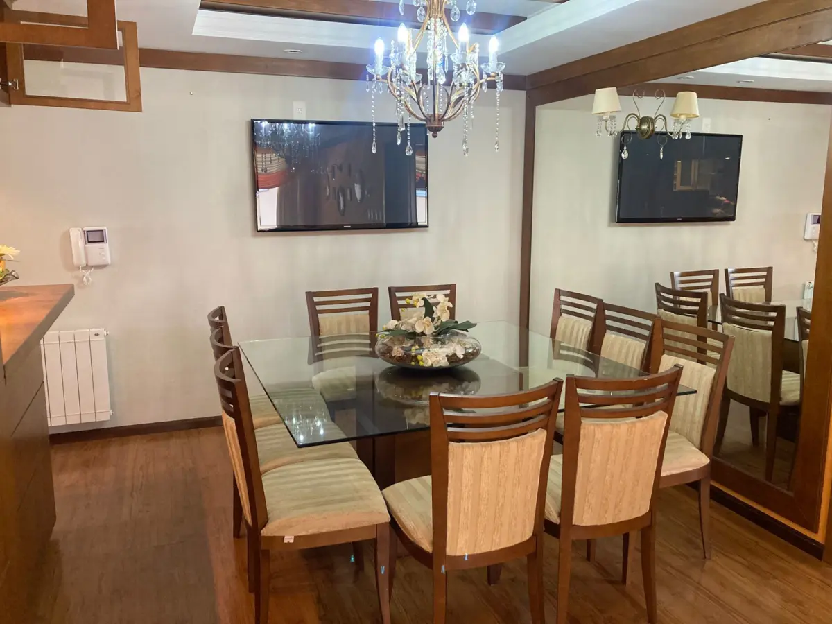 LOTE 000 - Apartamentos 405 e 406 + Box 15, 31, 32 e 14. Finamente decorado